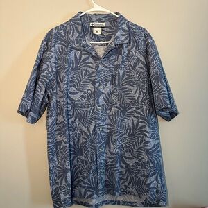 Columbia Blue Leaf Print Button Up Shirt
